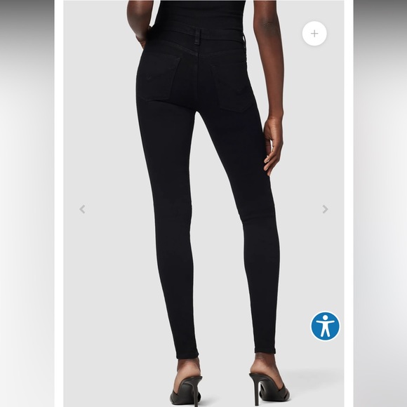 Hudson Nico Mid-Rise Rise Super Skinny Jean in Black - Picture 4 of 5